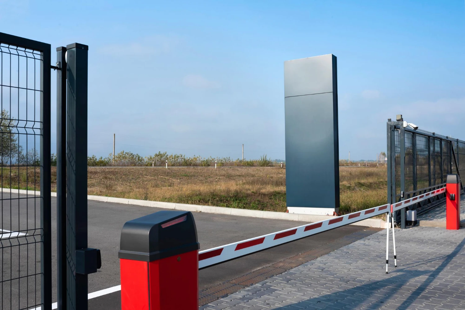 Border Control — Intelligent border management for secure movement